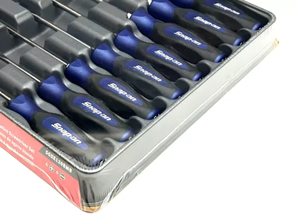 Snap On Tools NEW SGDX120BMB 12pc POWER BLUE Soft Grip Combo Screwdriver Set USA