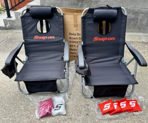 x2 Snap-On Cornhole Black Beach Chairs Corn Hole Snap On w/Bags Fold Up NOB READ