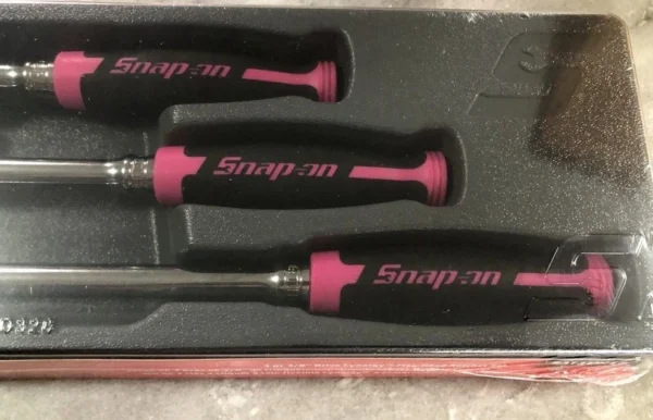 Snap-On Tools PINK 3pc 3/8" Drive Cynergy Soft Grip Flex Ratchet Set RAT3FHFEP