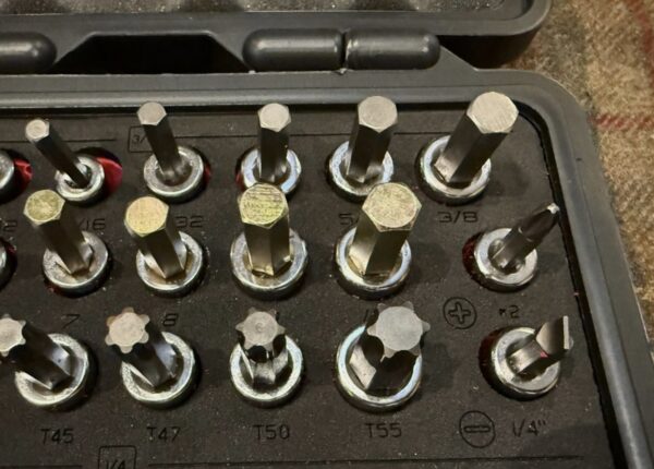 Snap On Tools NEW 236EFSFR 36pc 1/4" 3/8" Drive Metric / SAE Bit Socket Set USA