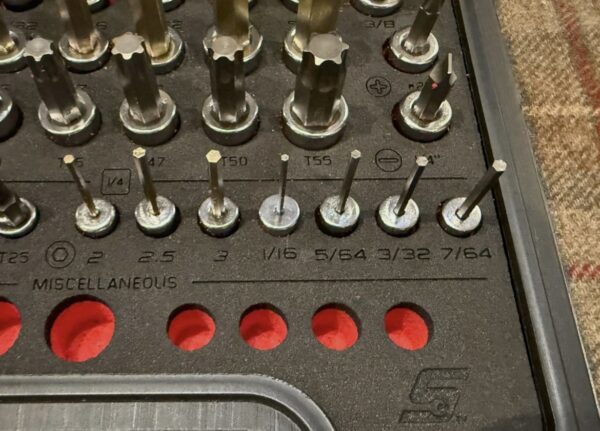 Snap On Tools NEW 236EFSFR 36pc 1/4" 3/8" Drive Metric / SAE Bit Socket Set USA