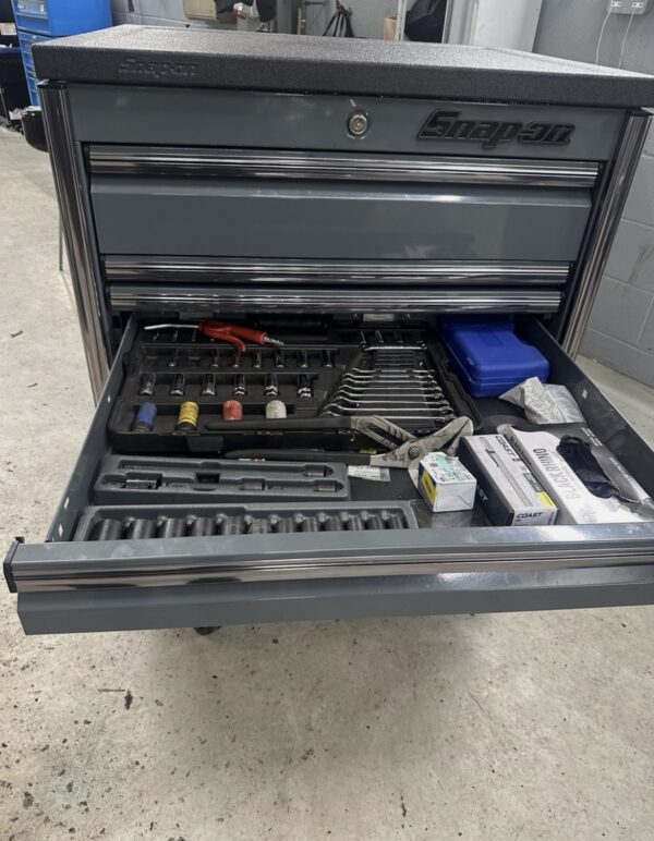 Super rare Snap On EPIQ 36" KEEN361 roll cab in Storm Grey