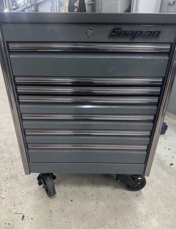 Super rare Snap On EPIQ 36" KEEN361 roll cab in Storm Grey