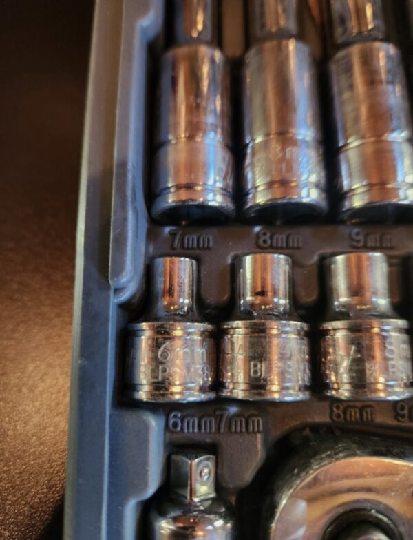 screenshot-57 blue point socket set