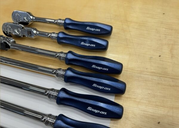 screenshot-82 Snap-on Tools USA NEW 8pc LIMITED "GUY MARTIN" 3/8" Drive Hard Grip Ratchet Set