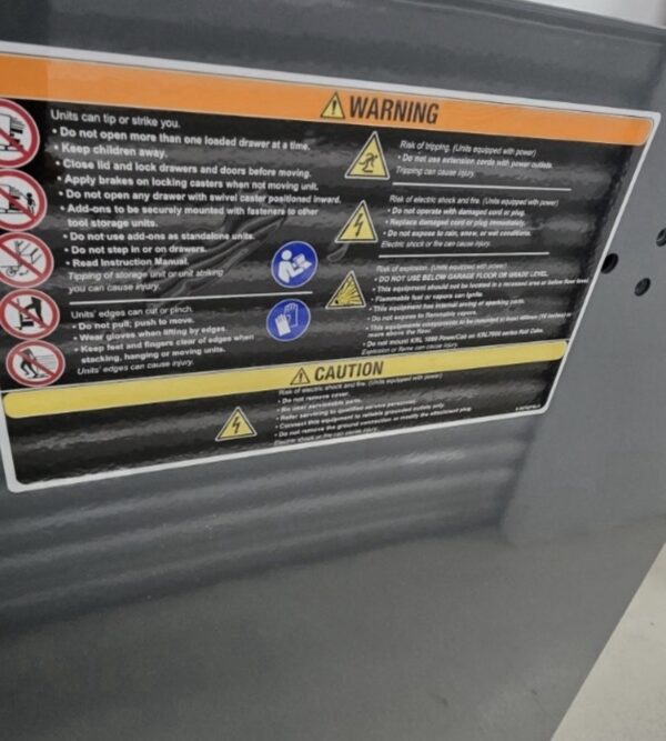 screenshot-98 snap on tool /chest 
10 drawers gray in color it's new