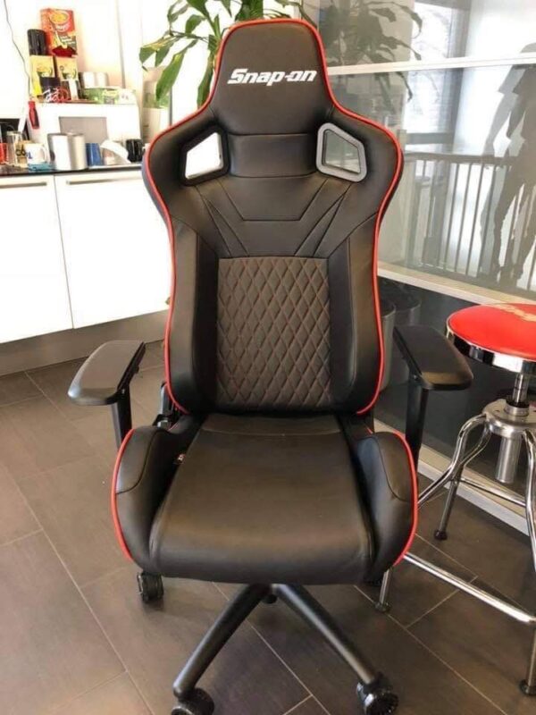 Snap on gaming chair